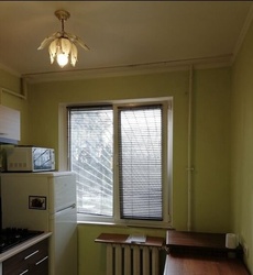 Затишна квартира з балконом у зеленому районі Одеси фото 1 Затишна квартира з балконом у зеленому районі Одеси фото 1