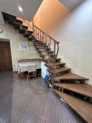 Продається затишна двоповерхова квартира на землі на Балківський! фото 3 Продається затишна двоповерхова квартира на землі на Балківський! фото 3