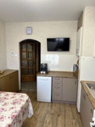 Затишна 3 кімнатна квартира на Таїрова фото 7 Затишна 3 кімнатна квартира на Таїрова фото 7