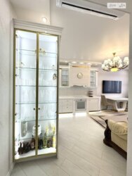 Продам євротрьошку в ЖК Альтаїр -2 з капітальним ремонтом фото 15 Продам євротрьошку в ЖК Альтаїр -2 з капітальним ремонтом фото 15