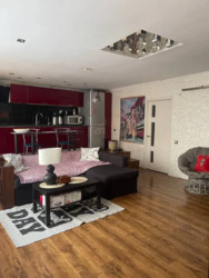 Двокімнатна квартира з власним двориком у Ленпоселку фото 11 Двокімнатна квартира з власним двориком у Ленпоселку фото 11