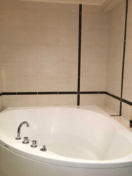 Простора квартира у центрі міста фото 5 Простора квартира у центрі міста фото 5