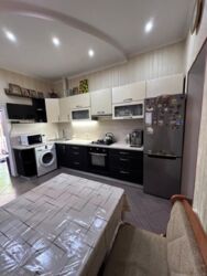 Продається затишна двоповерхова квартира на землі на Балківський! фото 2 Продається затишна двоповерхова квартира на землі на Балківський! фото 2