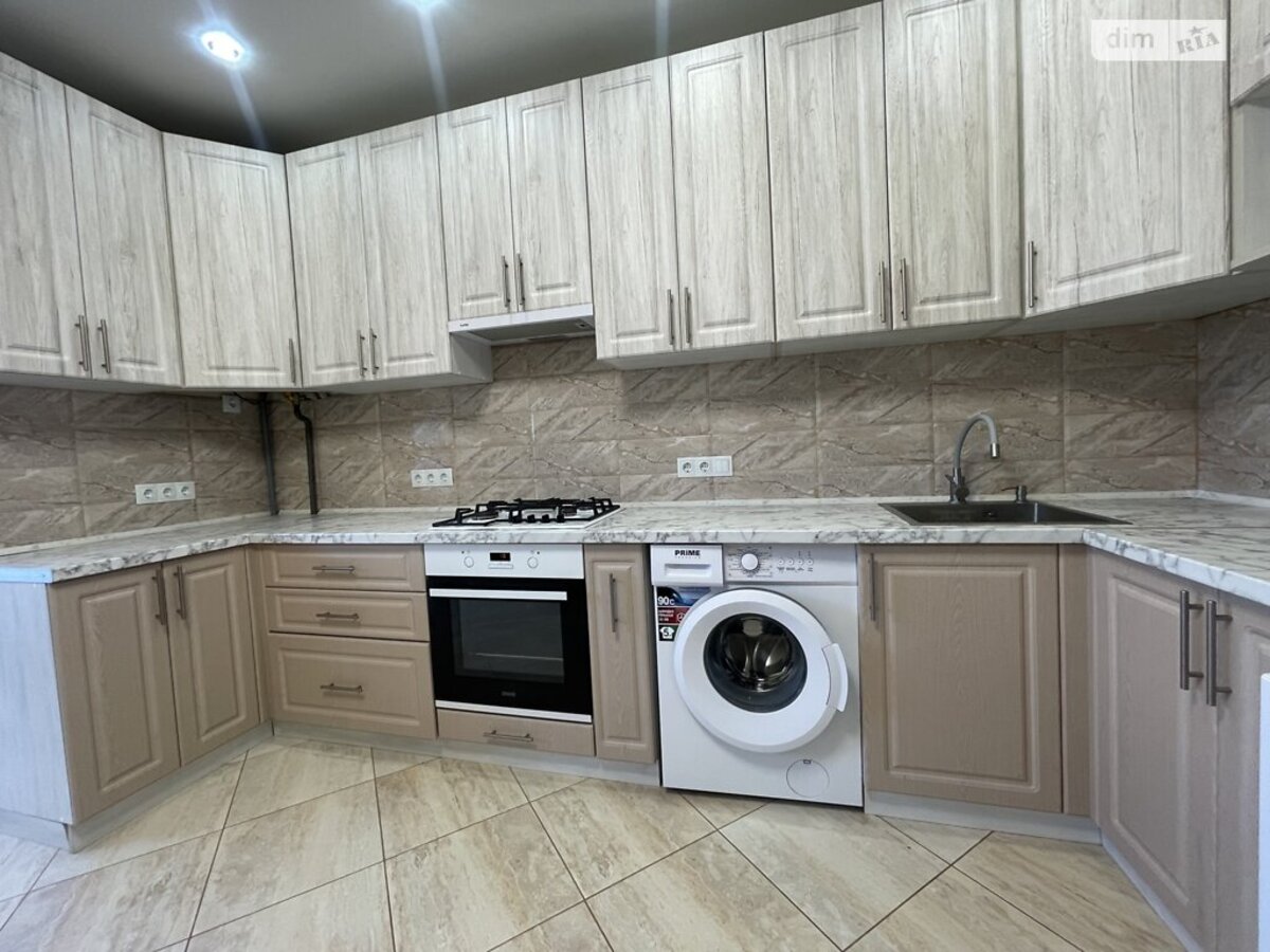 Продається квартира фото 1 Продається квартира фото 1