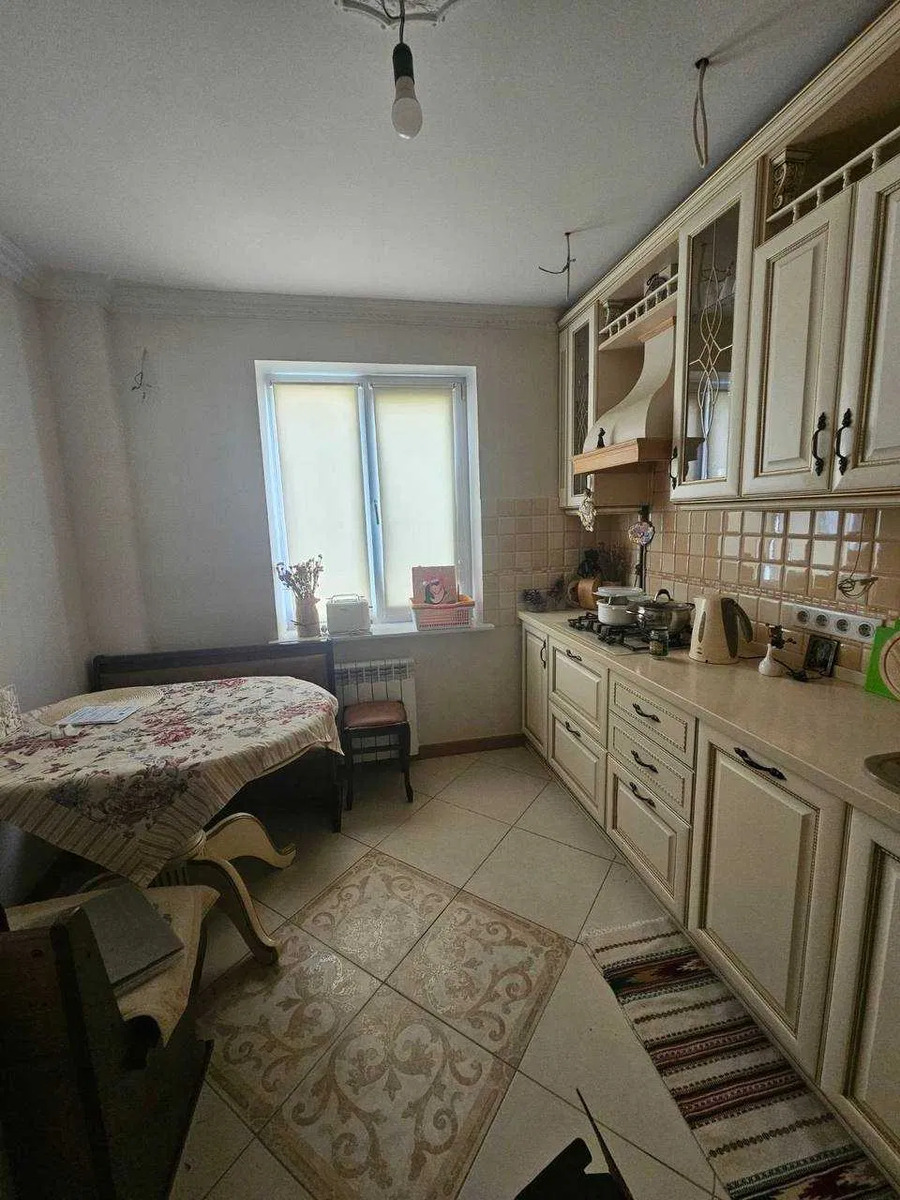 Продається квартира Київ, Дарницький, Бажана, 7А фото 1 Продається квартира Київ, Дарницький, Бажана, 7А фото 1