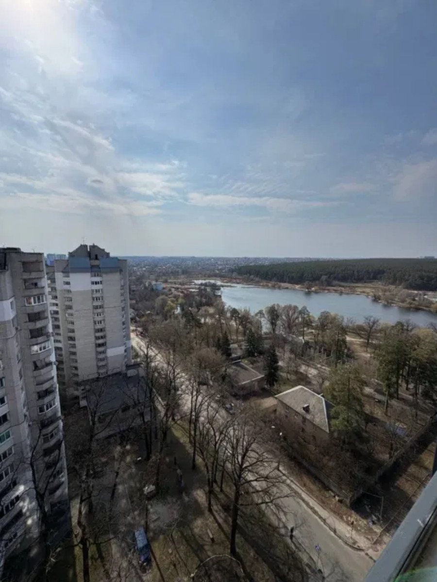 Продається квартира Київ, Святошинський, Живописна, 7, м. Житомирська фото 1 Продається квартира Київ, Святошинський, Живописна, 7, м. Житомирська фото 1
