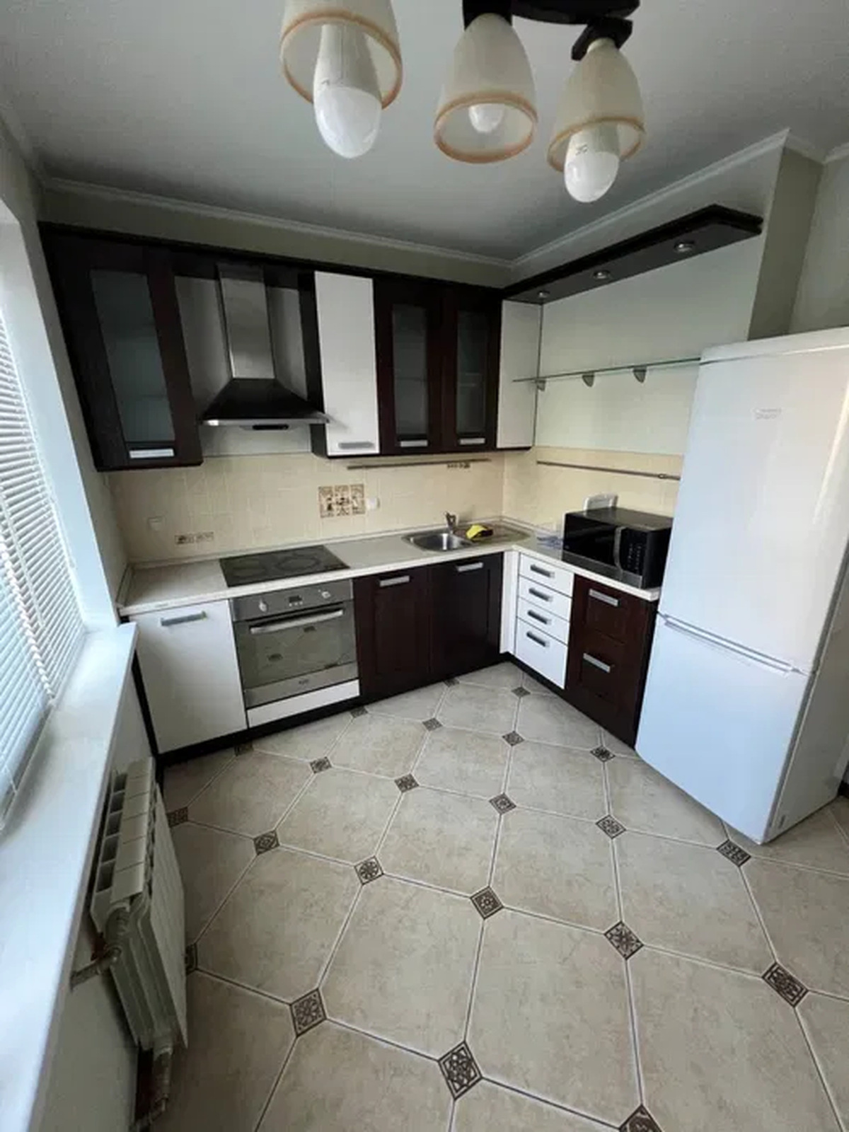 Продається квартира Київ, Святошинський, Шалімова,15, 15 фото 1 Продається квартира Київ, Святошинський, Шалімова,15, 15 фото 1