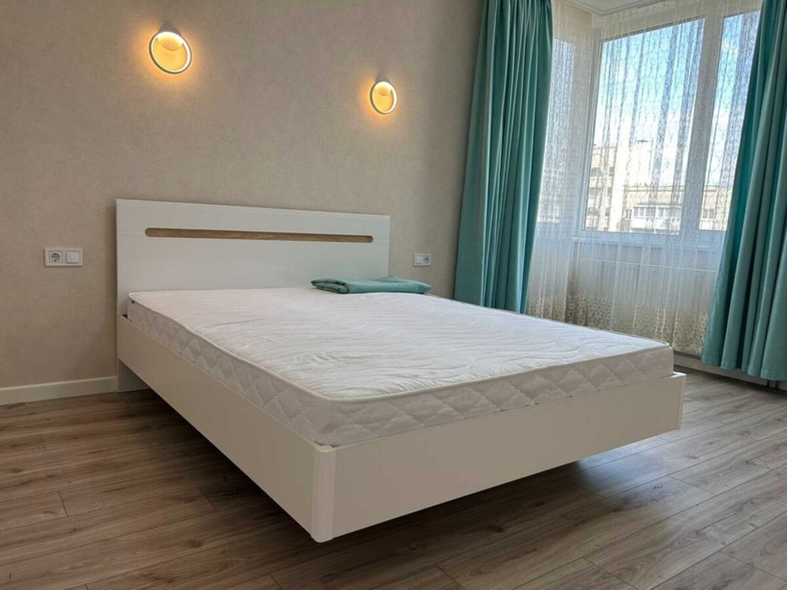 Продається квартира Київ, Подільський, Олександра Олеся, 2В фото 1 Продається квартира Київ, Подільський, Олександра Олеся, 2В фото 1