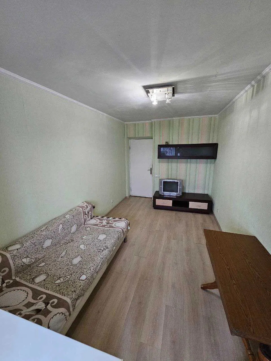 Продається квартира Київ, Подільський, Вітряні гори, 17 фото 1 Продається квартира Київ, Подільський, Вітряні гори, 17 фото 1