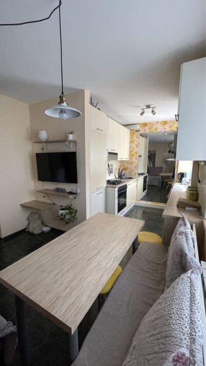 Продається квартира Київ, Солом'янський, Саперне Поле, 26 фото 1 Продається квартира Київ, Солом'янський, Саперне Поле, 26 фото 1