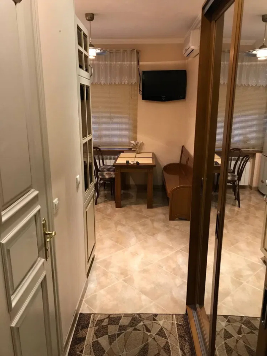 Продається квартира Київ, Подільський, Щекавицька 37/48 фото 1 Продається квартира Київ, Подільський, Щекавицька 37/48 фото 1