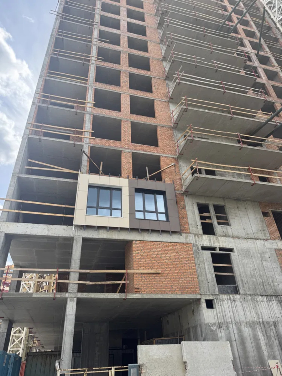 Продається квартира Київ, Печерський, Євгена Коновальця, 30 фото 1 Продається квартира Київ, Печерський, Євгена Коновальця, 30 фото 1