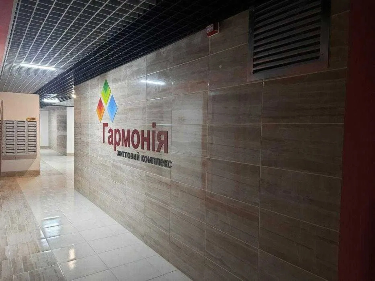   , ,  , 7  1