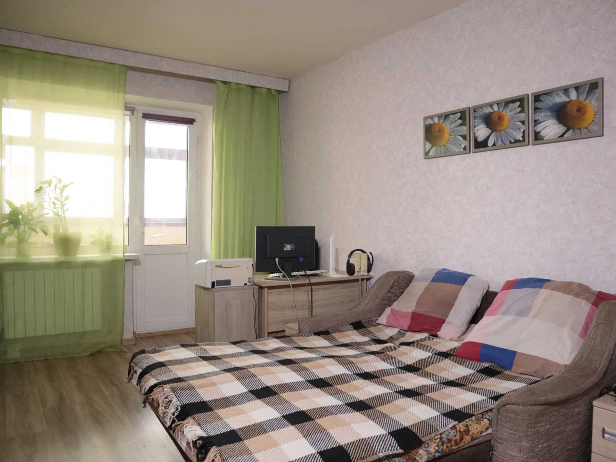 Продається квартира Київ, Деснянський, Радунська, 5Б фото 1 Продається квартира Київ, Деснянський, Радунська, 5Б фото 1