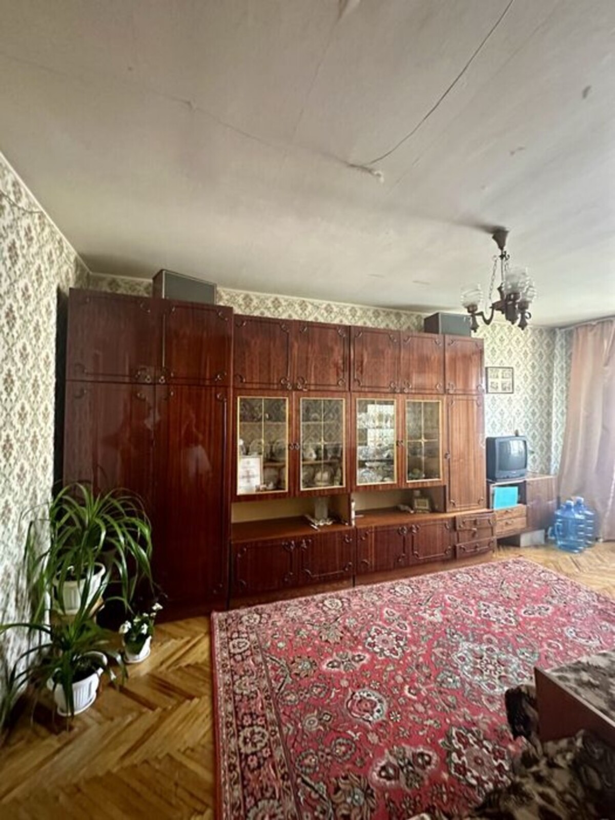 Продається квартира Київ, Голосіївський, Науки, 24, м. Деміївська фото 1 Продається квартира Київ, Голосіївський, Науки, 24, м. Деміївська фото 1