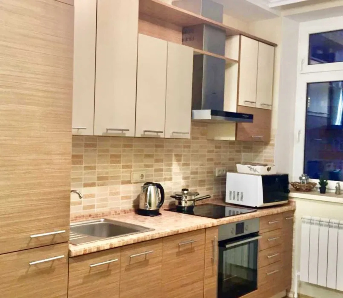 Продається квартира Київ, Оболонський, Петра Калнишевського, 7 фото 1 Продається квартира Київ, Оболонський, Петра Калнишевського, 7 фото 1