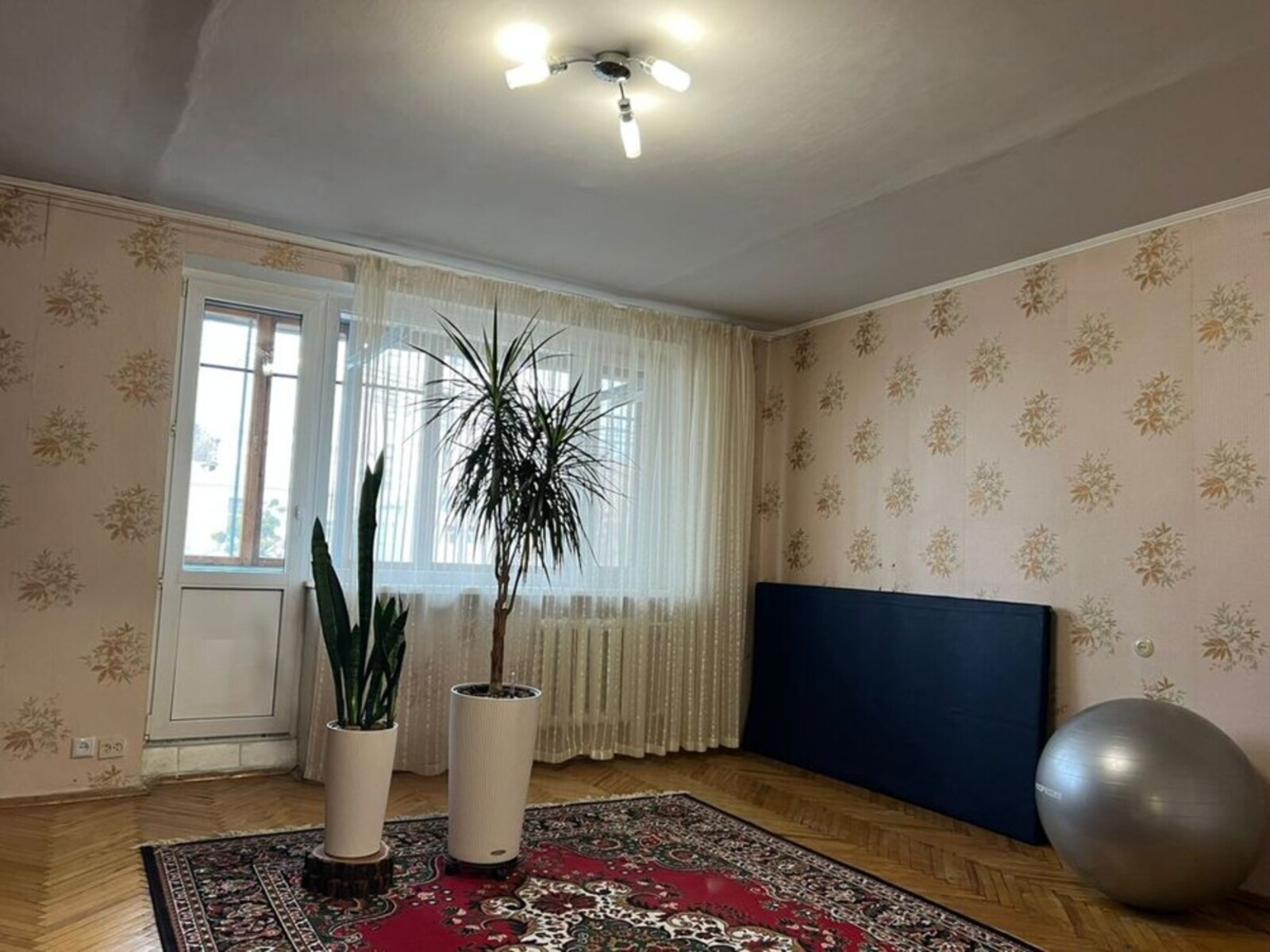 Продається квартира Київ, Печерський, Жилянська, 72 фото 1 Продається квартира Київ, Печерський, Жилянська, 72 фото 1