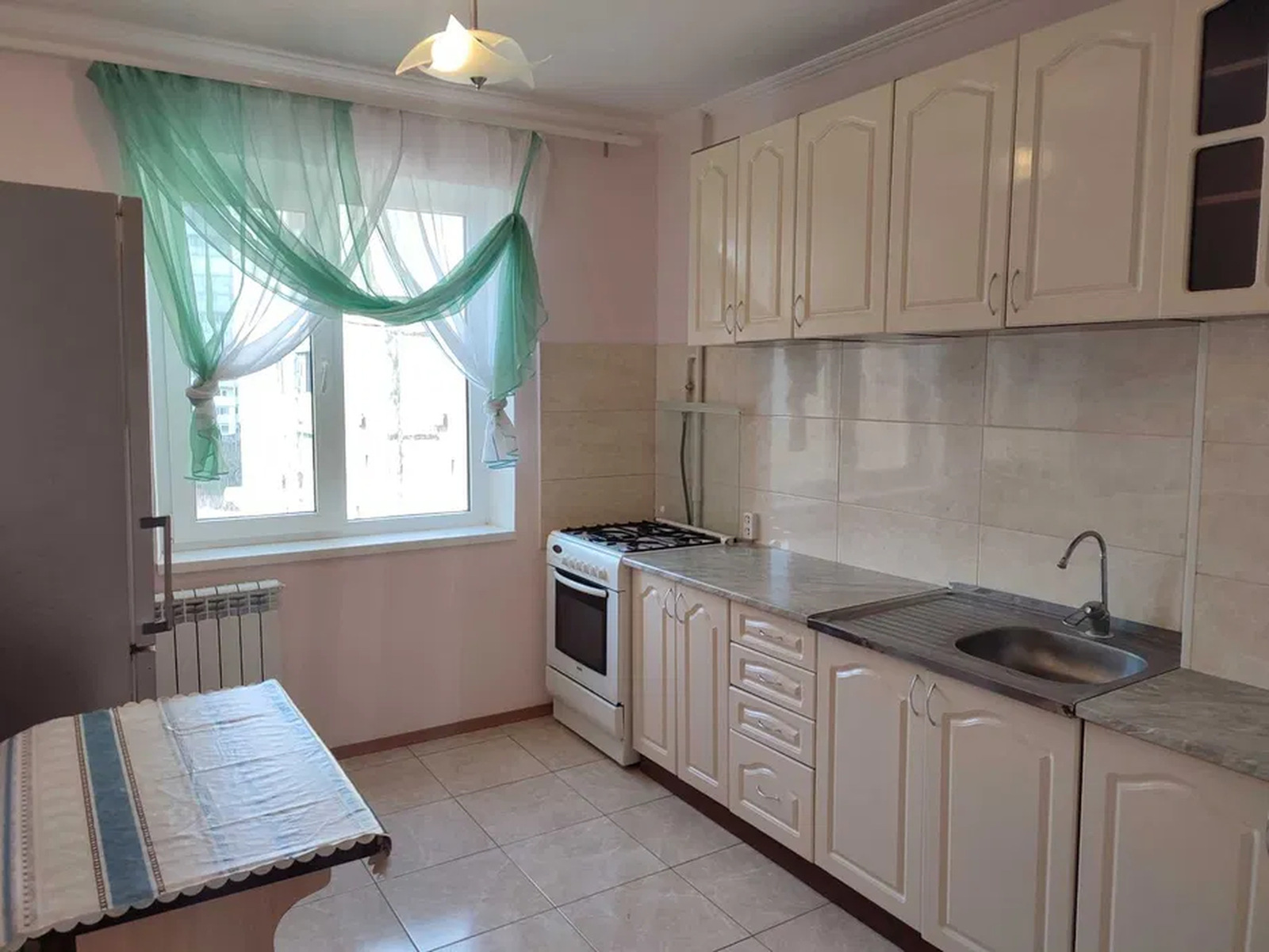 Продається квартира Київ, Деснянський, Рональда Рейгана, 10 фото 1 Продається квартира Київ, Деснянський, Рональда Рейгана, 10 фото 1