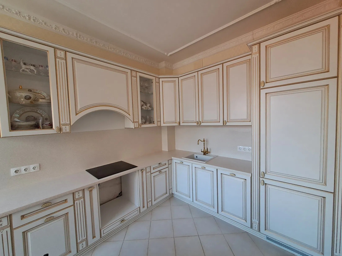 Продається квартира Київ, Шевченківський, Дмитрівська, 17А фото 1 Продається квартира Київ, Шевченківський, Дмитрівська, 17А фото 1