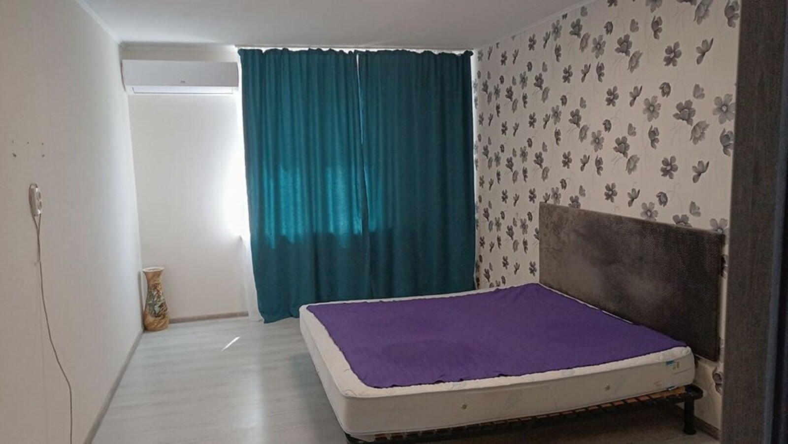 Продається квартира Київ, Деснянський, Милославська, 11 фото 1 Продається квартира Київ, Деснянський, Милославська, 11 фото 1