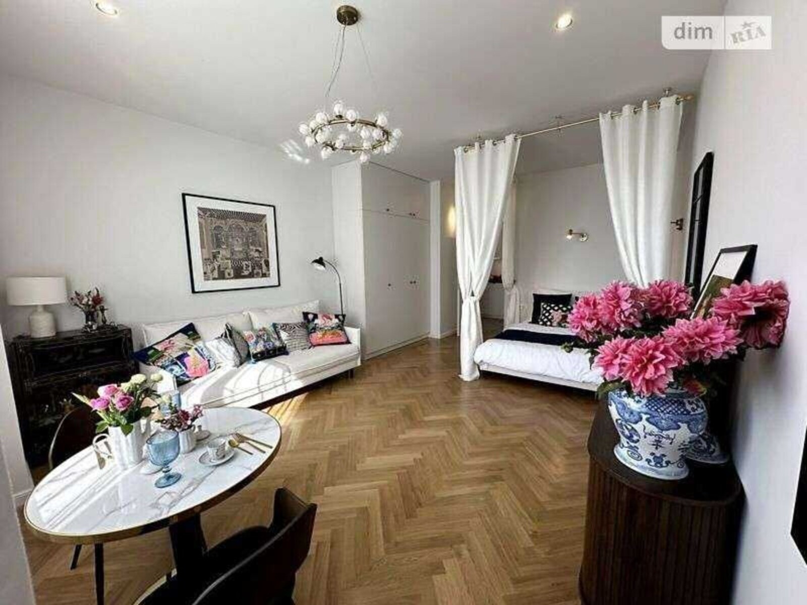 Продається квартира Київ, Печерський, Андрія Верхогляда, 14А фото 1 Продається квартира Київ, Печерський, Андрія Верхогляда, 14А фото 1