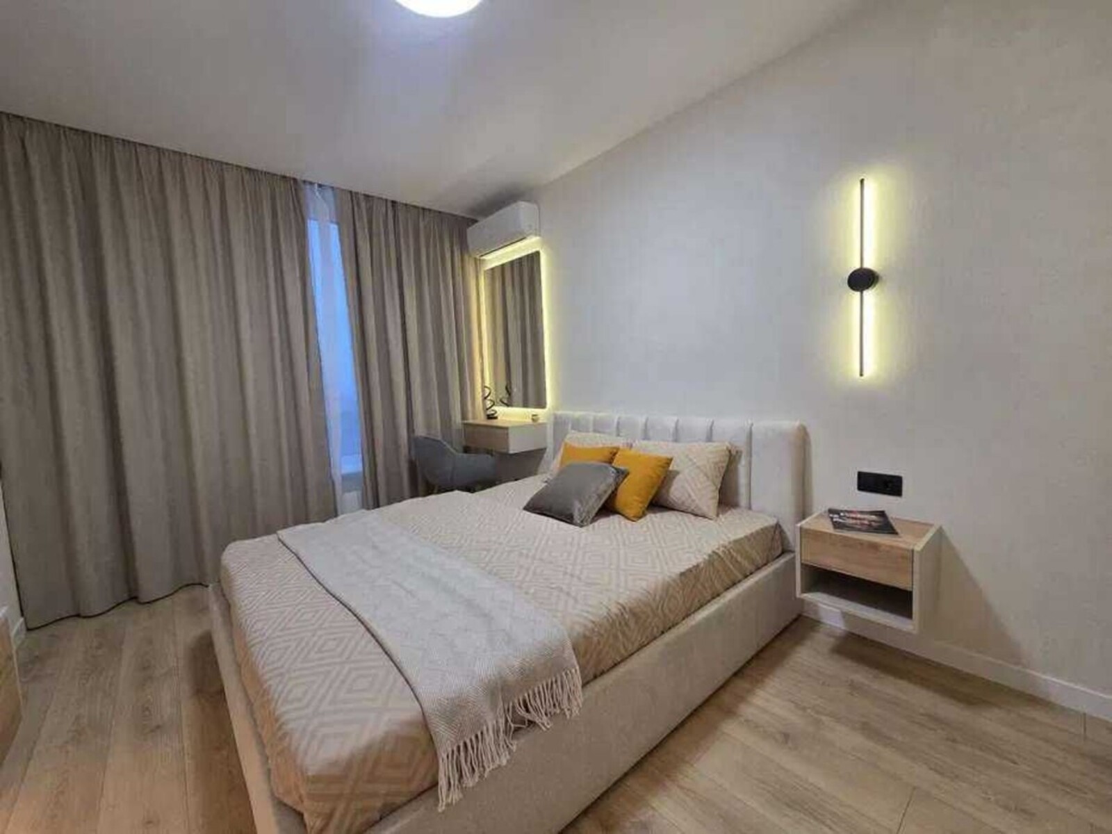 Продається квартира Олеся Змієнка, 10.4, Київ, Подільський фото 1 Продається квартира Олеся Змієнка, 10.4, Київ, Подільський фото 1