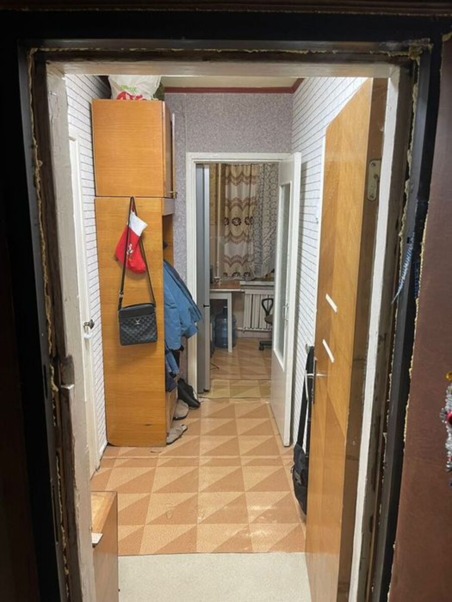   , , , 5  1