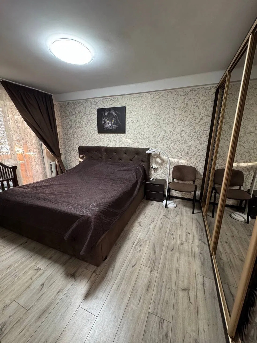 Продається квартира Київ, Дніпровський, Будівельників, 12Б фото 1 Продається квартира Київ, Дніпровський, Будівельників, 12Б фото 1