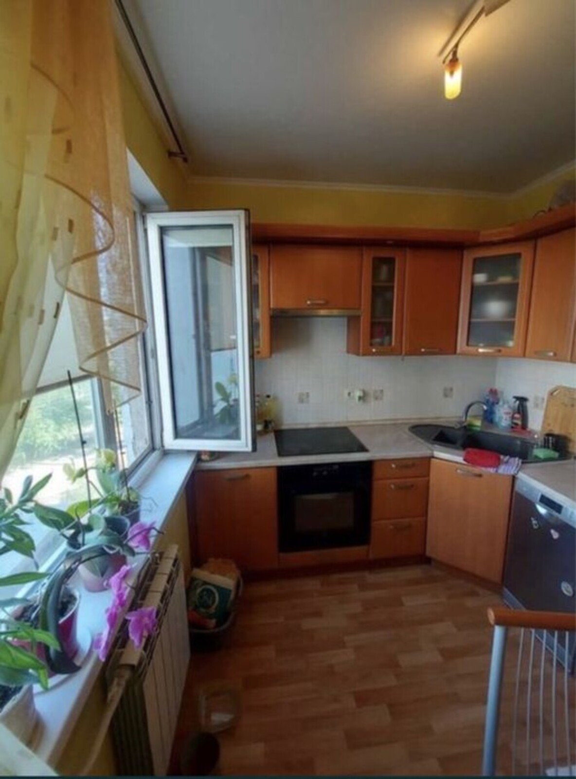 Продається квартира Київ, Дніпровський, Радужна 63, 63 фото 1 Продається квартира Київ, Дніпровський, Радужна 63, 63 фото 1
