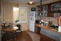 Продається квартира Київ, Дарницький, Анни Ахматової, 43 фото 8 Продається квартира Київ, Дарницький, Анни Ахматової, 43 фото 8