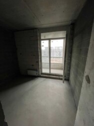   , , , 2  4