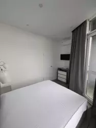   , , , 62   8