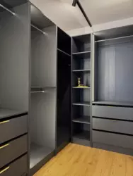   , ,   94  8