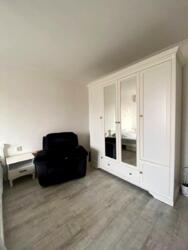 Продається квартира Київ, Святошинський, Академіка Кіпріанова, 4 фото 5 Продається квартира Київ, Святошинський, Академіка Кіпріанова, 4 фото 5