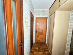   , ,   ', 7- ( . )  8