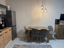 Продається квартира Київ, Святошинський, Стеценка 75 фото 1 Продається квартира Київ, Святошинський, Стеценка 75 фото 1