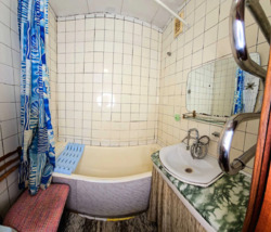   , ,   ', 7- ( . )  12