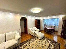 Продається квартира Київ, Шевченківський, Пров. Артилерійський, 5 Б фото 1 Продається квартира Київ, Шевченківський, Пров. Артилерійський, 5 Б фото 1