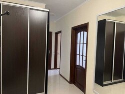Продається квартира Сім'ї Кульженків вул., 33, Київ, Оболонський фото 4 Продається квартира Сім'ї Кульженків вул., 33, Київ, Оболонський фото 4