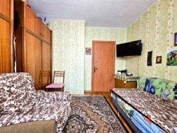   , ,   ', 7- ( . )  11