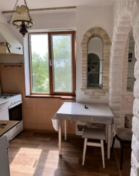 Продається квартира Київ, Святошинський, Симиренка 5 фото 1 Продається квартира Київ, Святошинський, Симиренка 5 фото 1