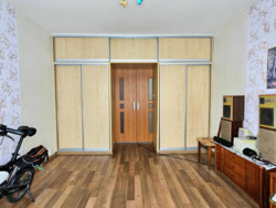   , ,   ', 7- ( . )  7