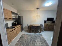 Продається квартира Київ, Святошинський, Стеценка 75 фото 4 Продається квартира Київ, Святошинський, Стеценка 75 фото 4