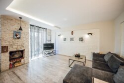 Продається квартира Київ, Дарницький, Вишняківська 9 фото 7 Продається квартира Київ, Дарницький, Вишняківська 9 фото 7