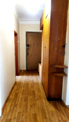  , ',   (), 28  7