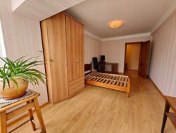 Продається квартира Ентузіастів, 9/1, Київ, Дніпровський фото 1 Продається квартира Ентузіастів, 9/1, Київ, Дніпровський фото 1