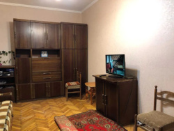   , ', , 5  7