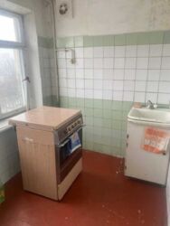   , , , 7  4