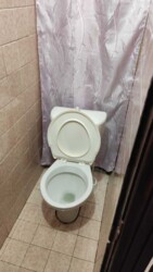  , ',   , 9  4