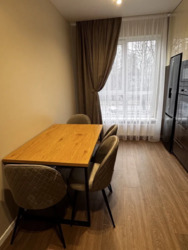 Продається квартира Київ, Голосіївський, Метрологічна 107 фото 1 Продається квартира Київ, Голосіївський, Метрологічна 107 фото 1